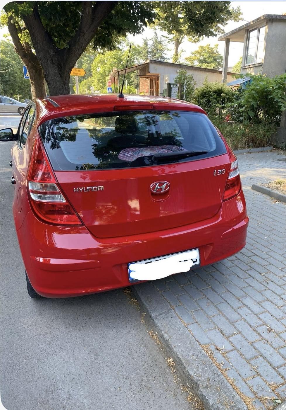 Hyundai i30 червен