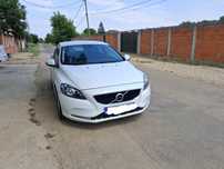 Vand Volvo V40 in stare foarte buna