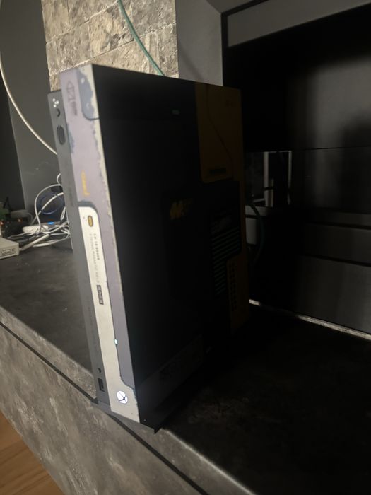 Xbox one X Cyberpunk Edition