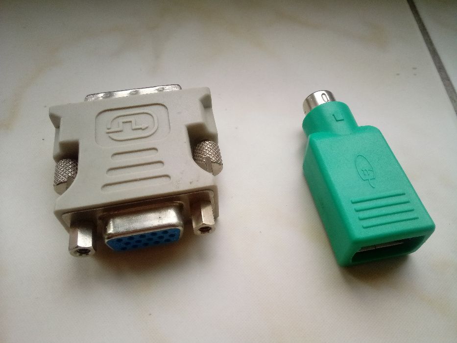 Adaptor ps2 to usb , si adaptor vga to dvi