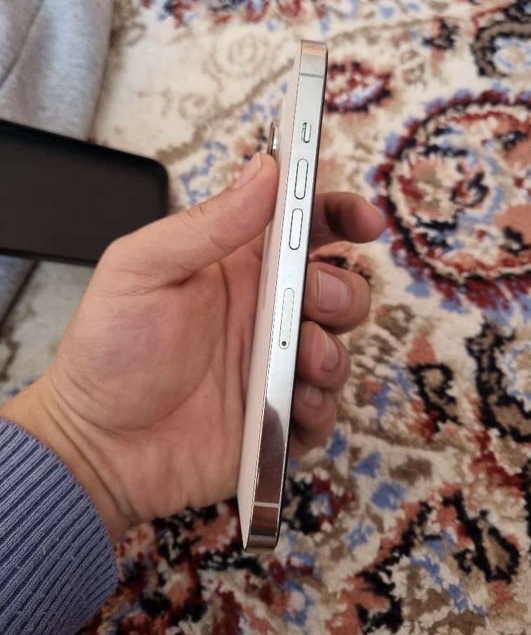 Iphone 13pro karobka dokument kelishamiz
