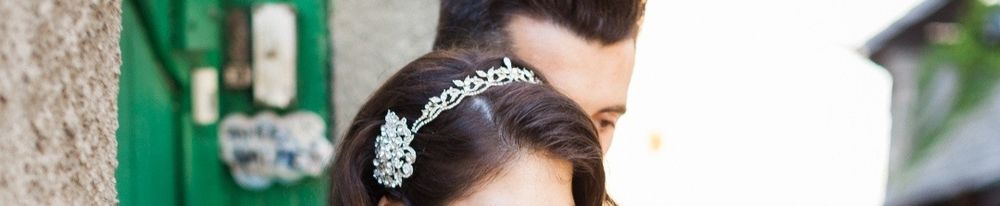 Diademă, broșă și brâu pt rochie