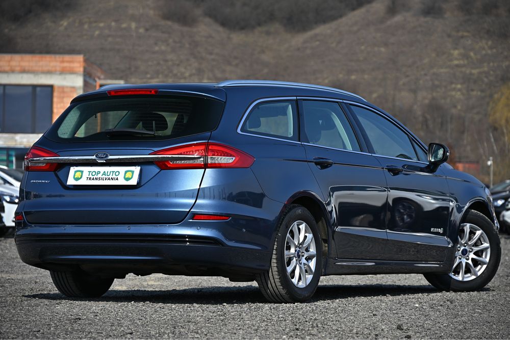 Ford Mondeo Hybrid //Rate//