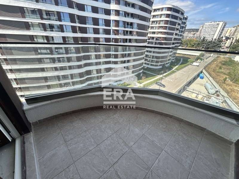 ЕКСКЛУЗИВНО! ЕРА Вива продава двустаен апартамент с Акт 16 и панорамна