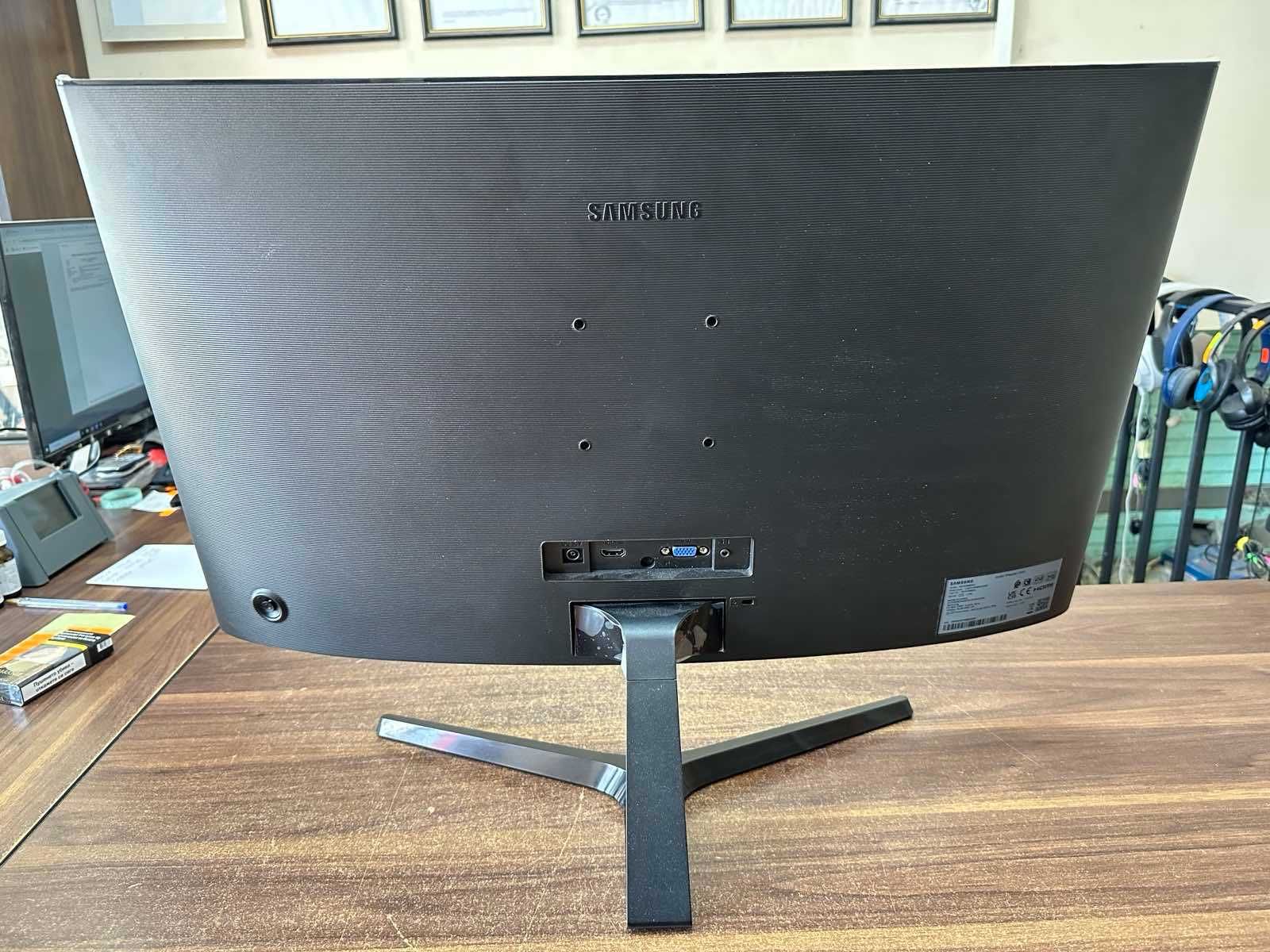 Монитор Samsung LS-27C366E (2023), 27" (68.58cm), панел, 75Hz, Full HD
