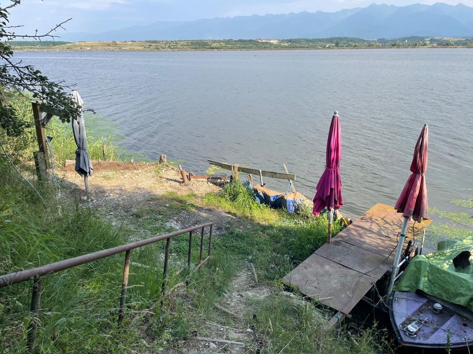 Inchiriez cabana zona Scoreiu baraj pescuit olt
