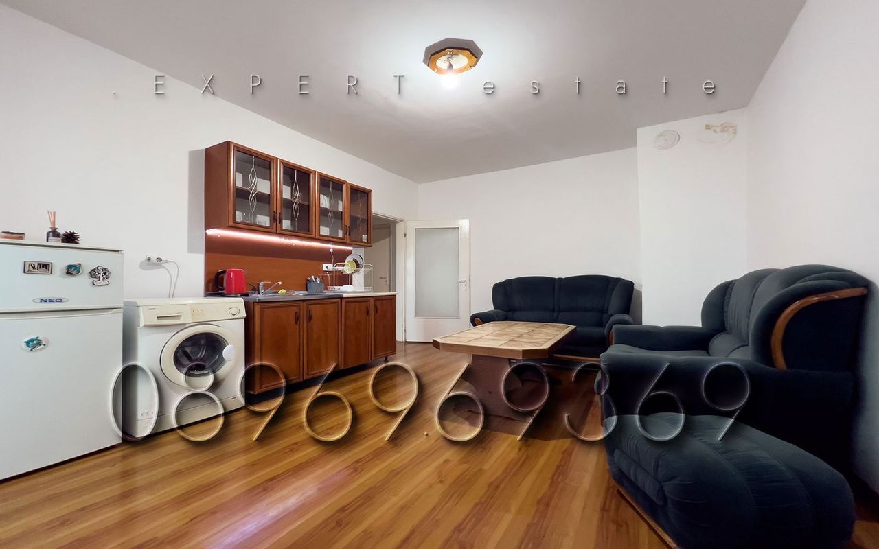 Продава се Тристаен апартамент в Варна, Завод Дружба - 80 кв.м за 2100 €/кв.м - Снимка #1