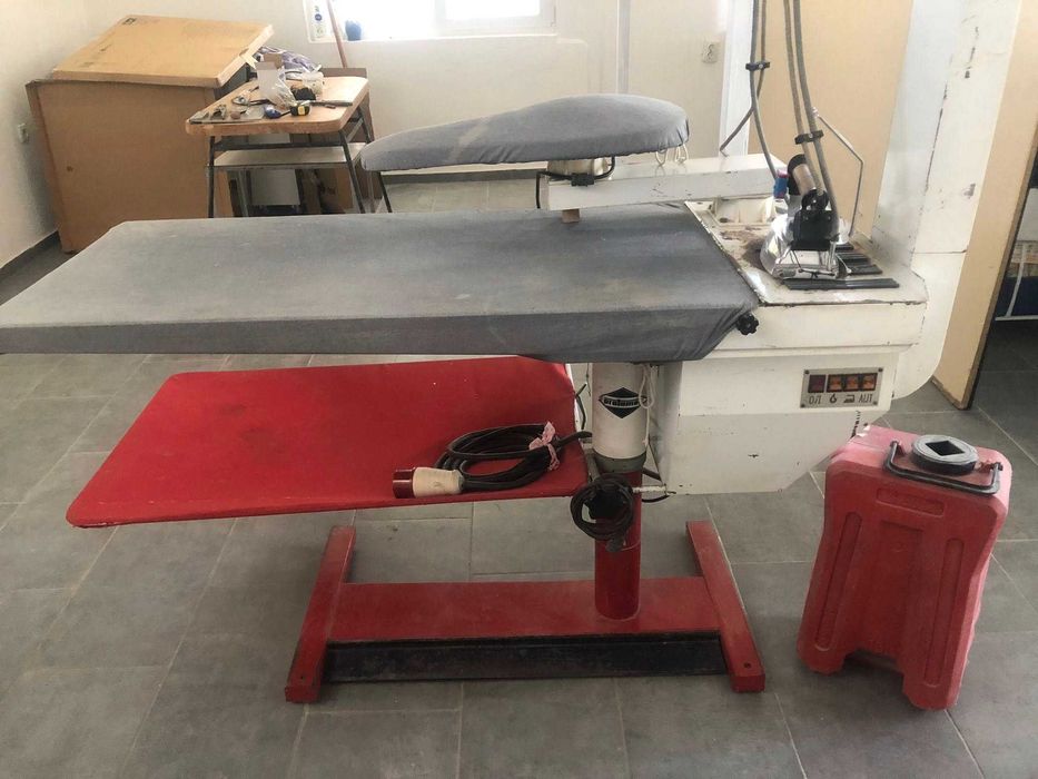 Шевни машини, права,ластична,зиг заг,маса с ютия с парогенератор