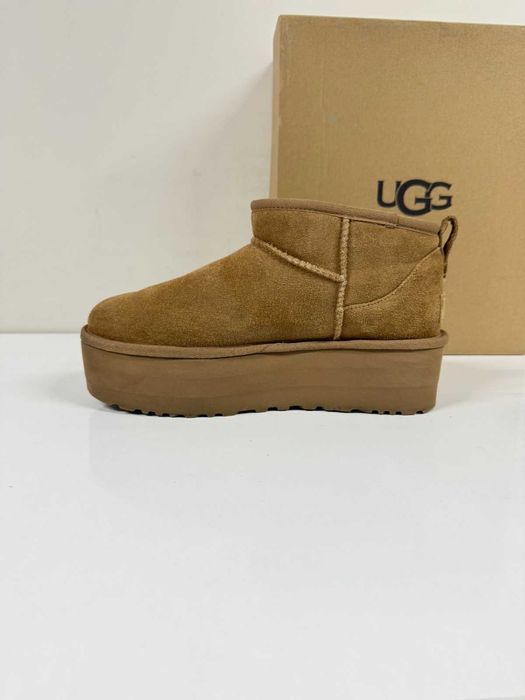 Ugg W Classic Ultra Mini PLatform