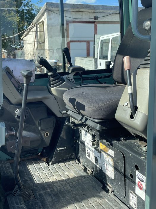 Miniexcavator yanmar 2 tone an 2015