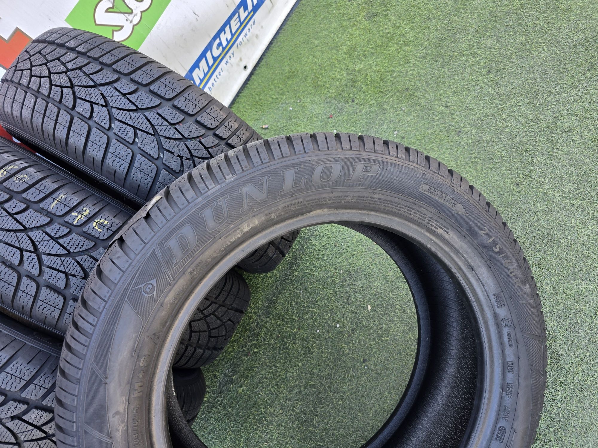 215.60.17c dunlop m+s