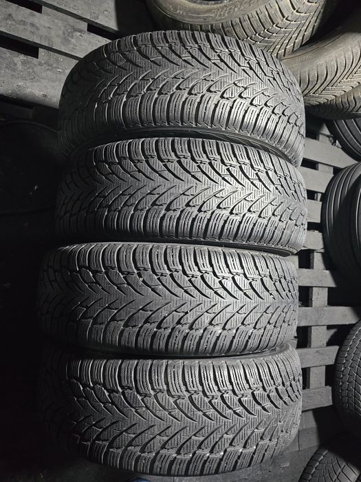 Anvelope 215/65 R17 NOKIAN de iarna 2021