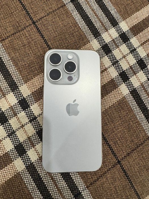 Продам Iphone 15 pro