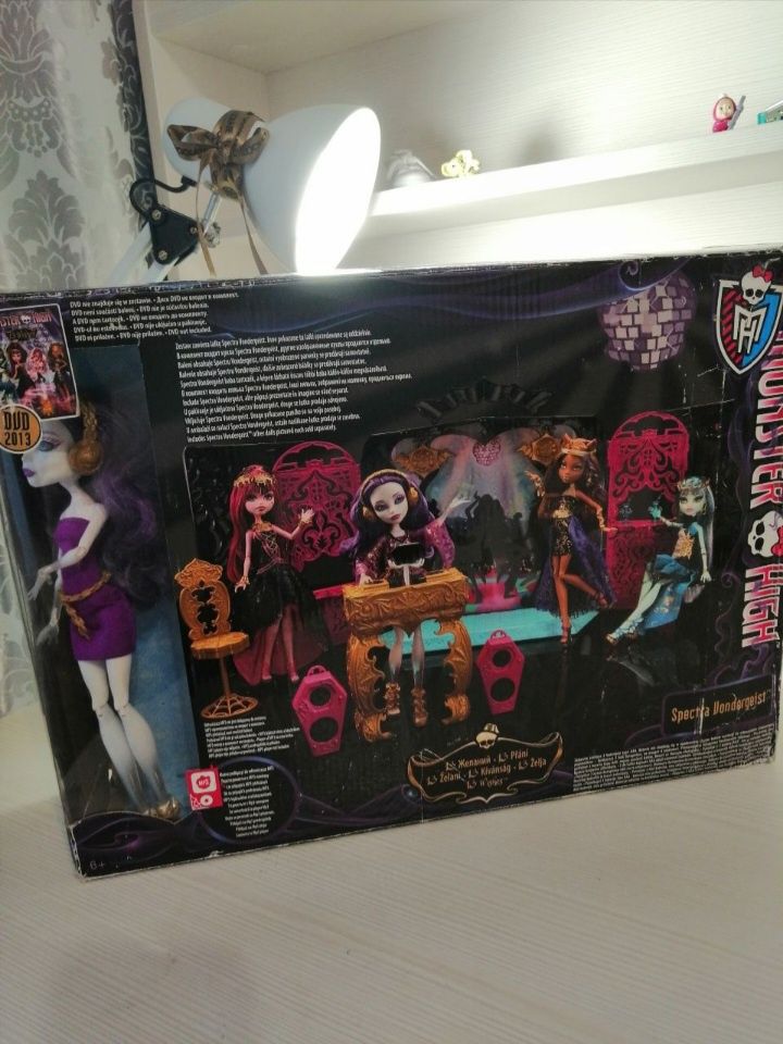 Продам куклу Monster High Spectra / Монстр Хай Спектра с MP3 сценой
