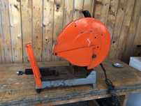 Circular debitat fier Makita