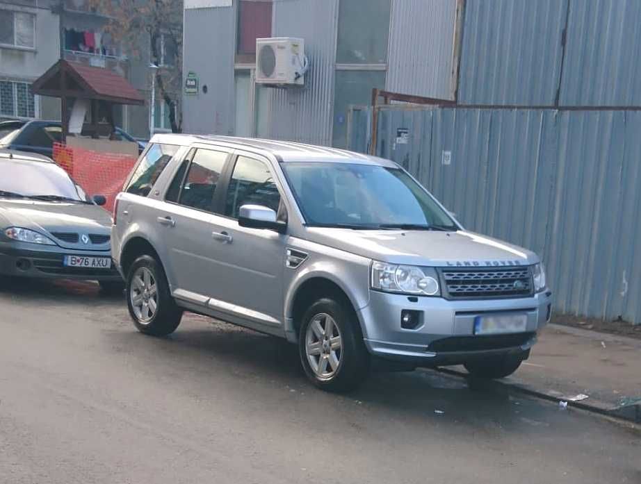 Land Rover Freelander 2