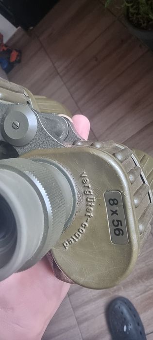 Binoclu militar steiner 8x56