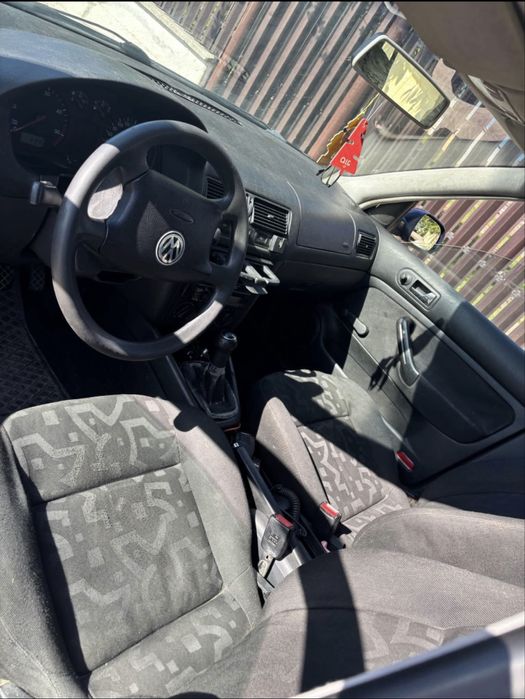 Vând VW Golf IV