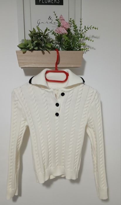 Compleu 2 piese costum tricot nou marimea S Alb. Trendyol.