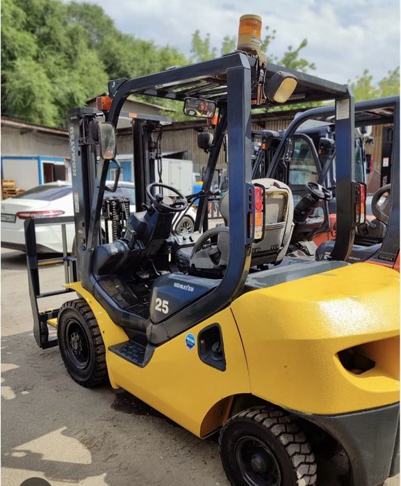 Аренда Услуги Вилочных погрузчиков.