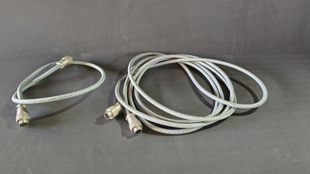 Sursă de alimentare pentru echipamente audio, model Crest Audio 5A Con