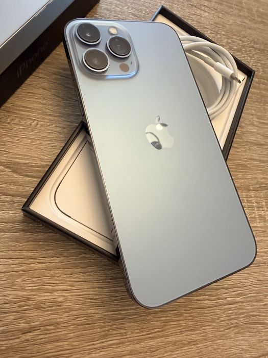 iPhone 13 Pro Max – 128 GB – Albastru – Impecabil