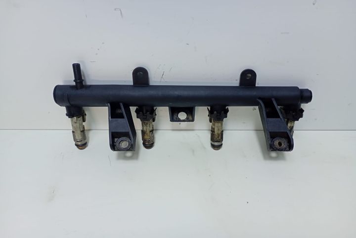 Rampa cu injectoare  9625194080 Peugeot 206 prima generatie