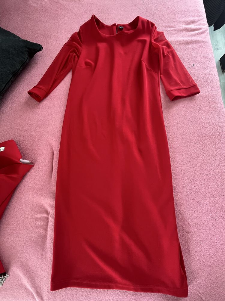 Rochie rosie lungă