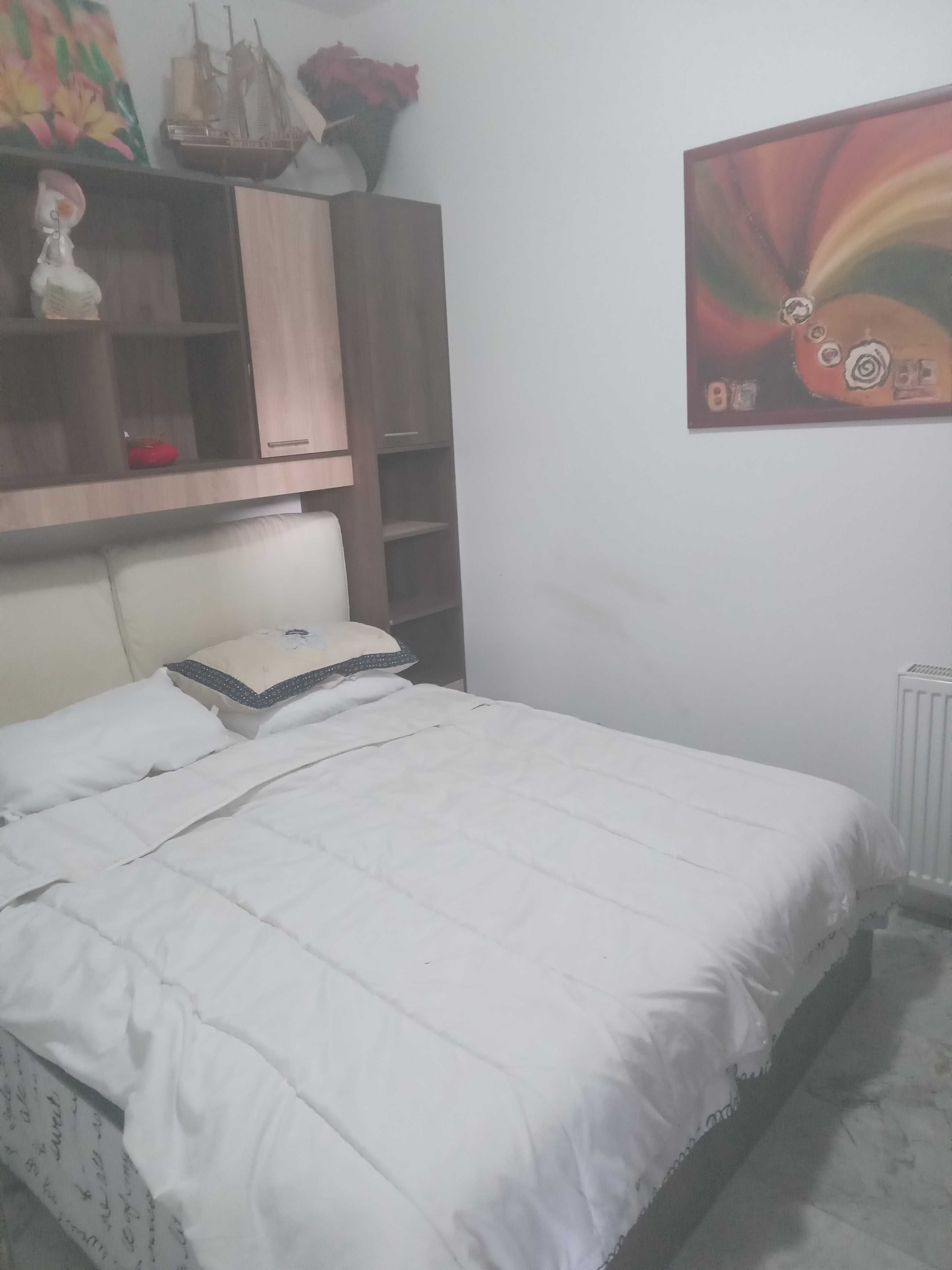 Vand apartament 2 camere