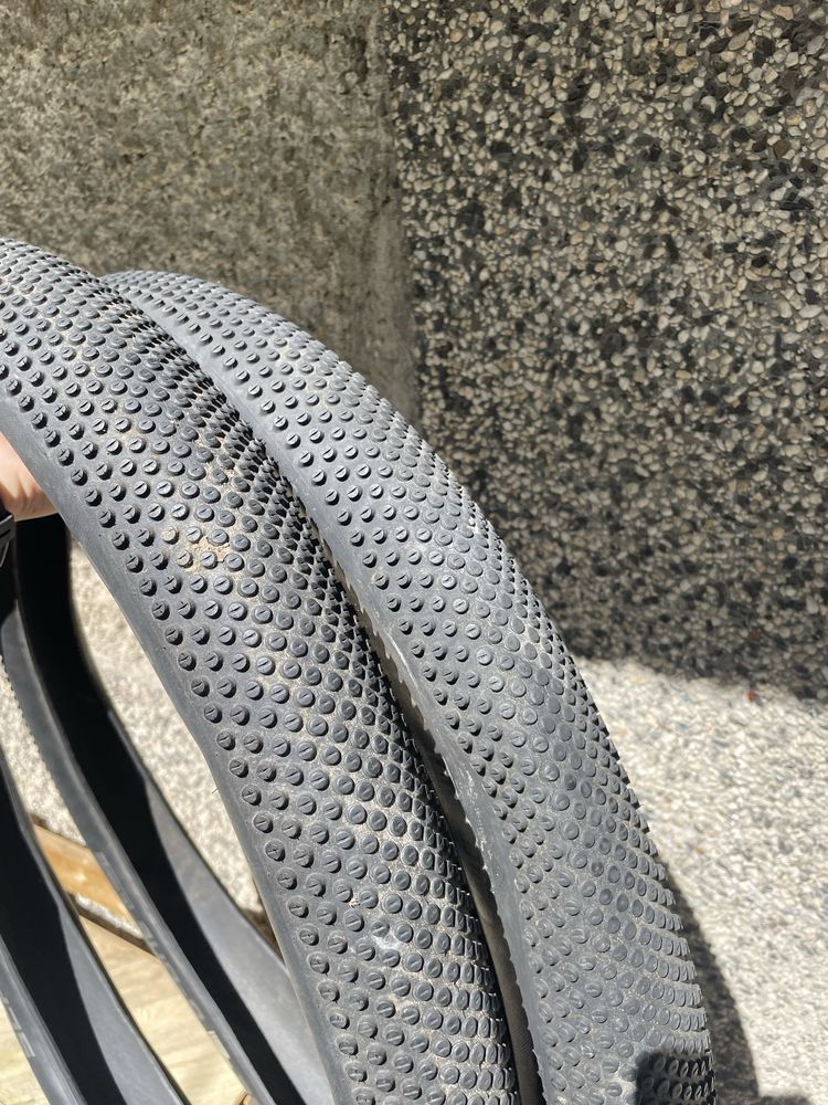 Продавам 2 бр Външни гуми 27.5 Schwalbe G one