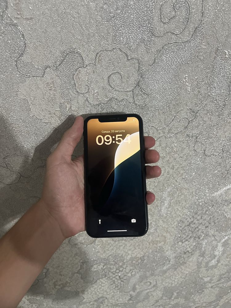 iphone 11 sotiladi