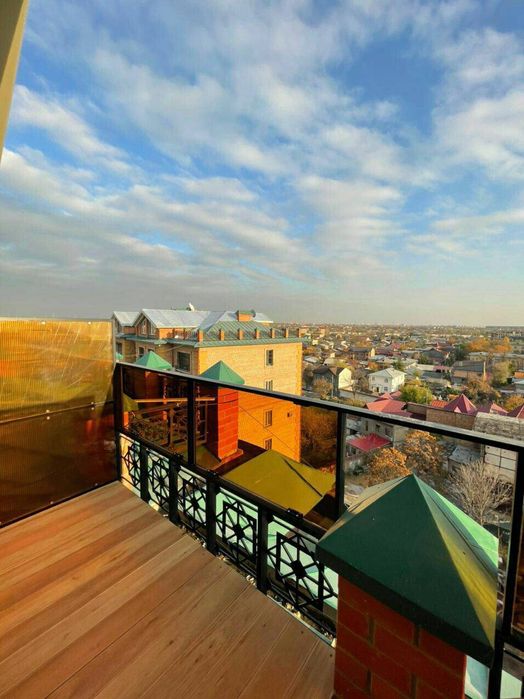 Kvartira продается 1в2/8/8 на Глинке