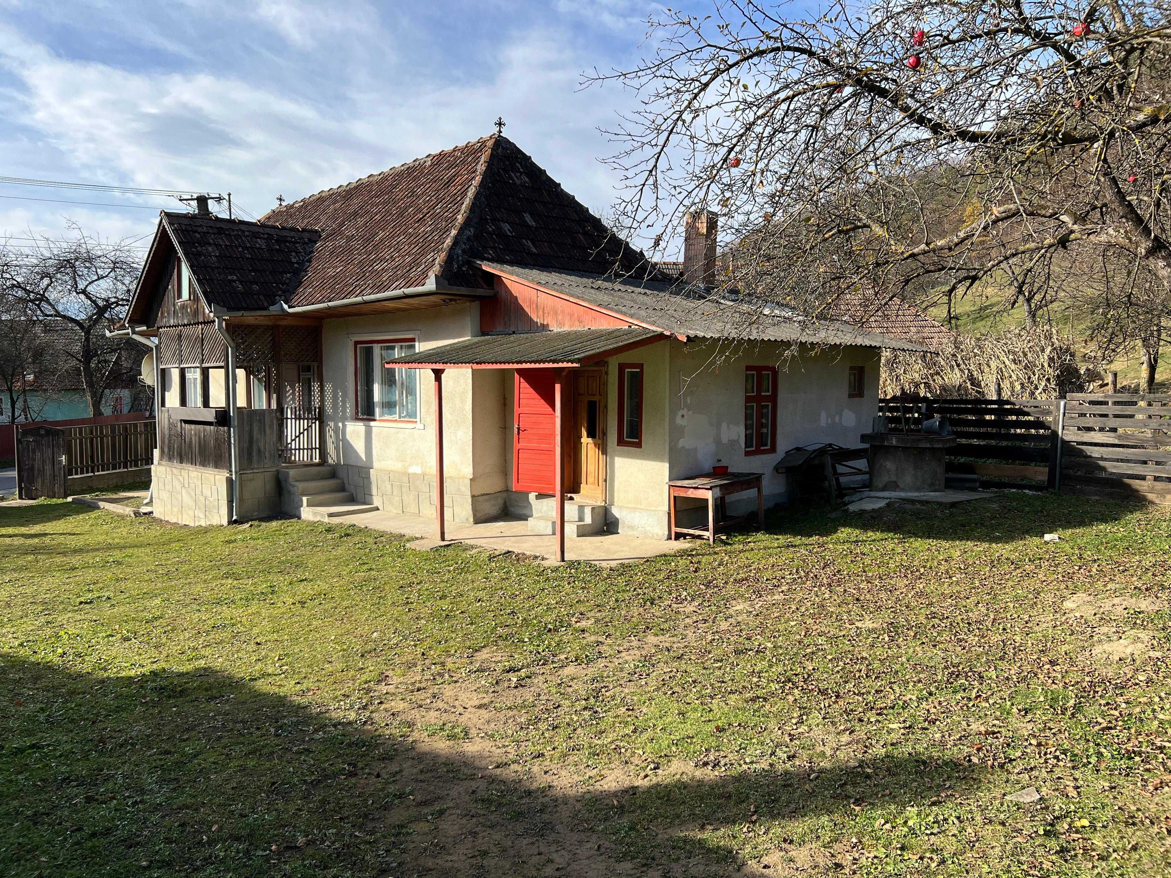 Casa + teren 1707mp langa padure – Dobarlau