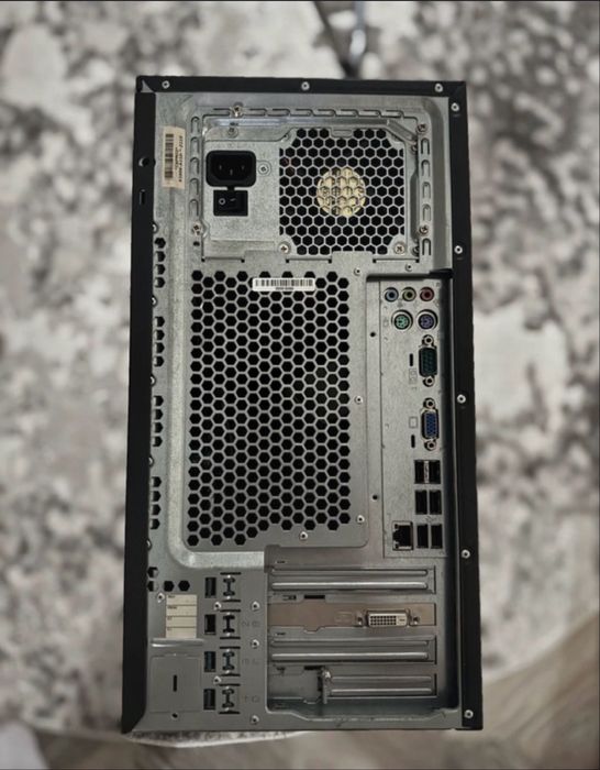 Unitate PC Esprimo P5730 E - STAR5