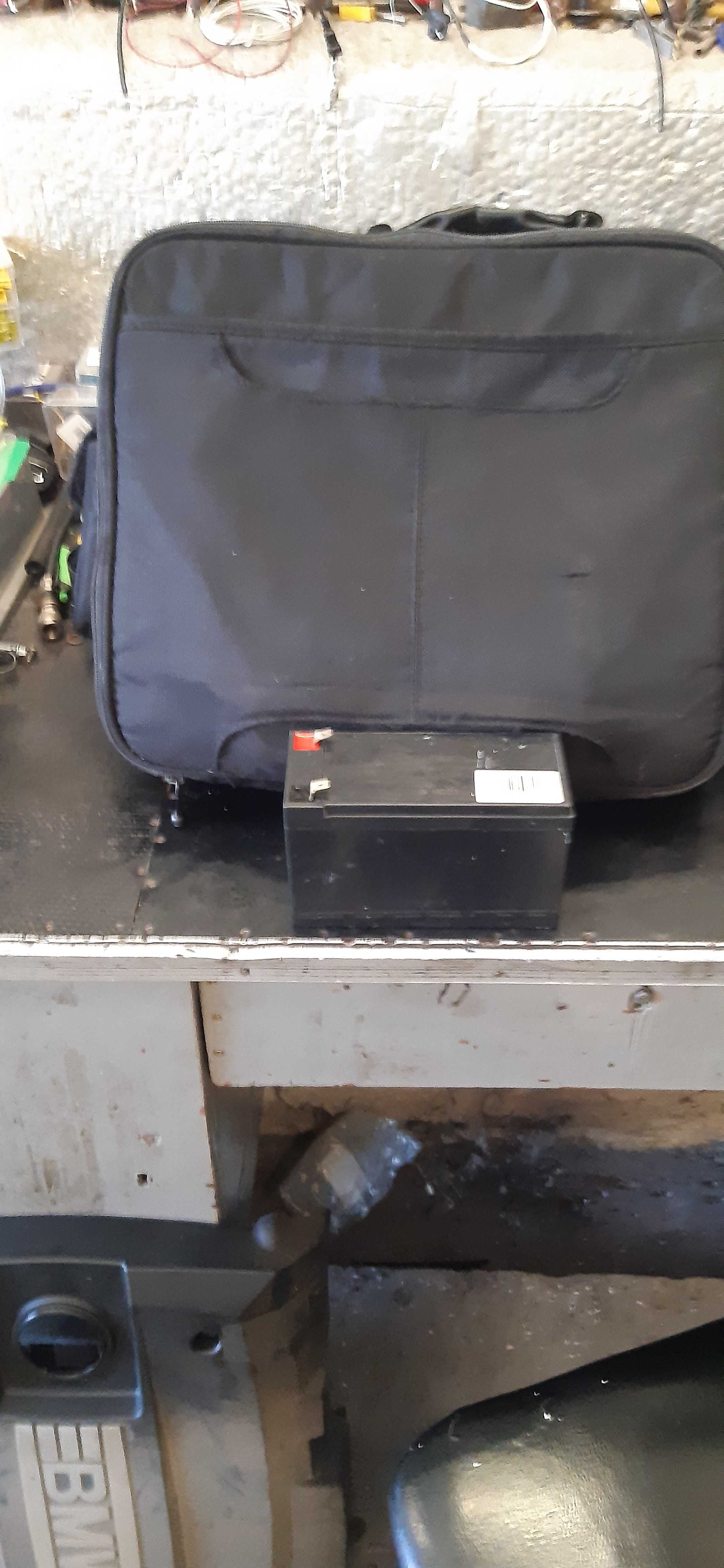 Лодка Колибри, двигател Yamaha 6hp, сонар Lowrance
