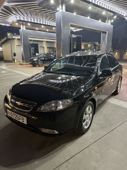 Chevrolet jentra sotiladi full metan gaz qoyilgan .Srochno sotiladi