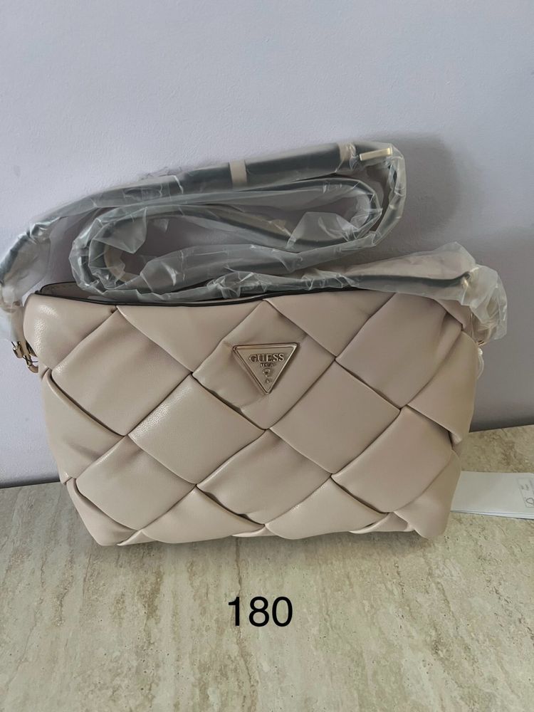 Оригинални дамски чанти guess