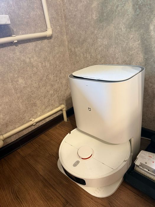 Продам робот пылесос Xiaomi Vacuum Mop 2 Pro White B113CN