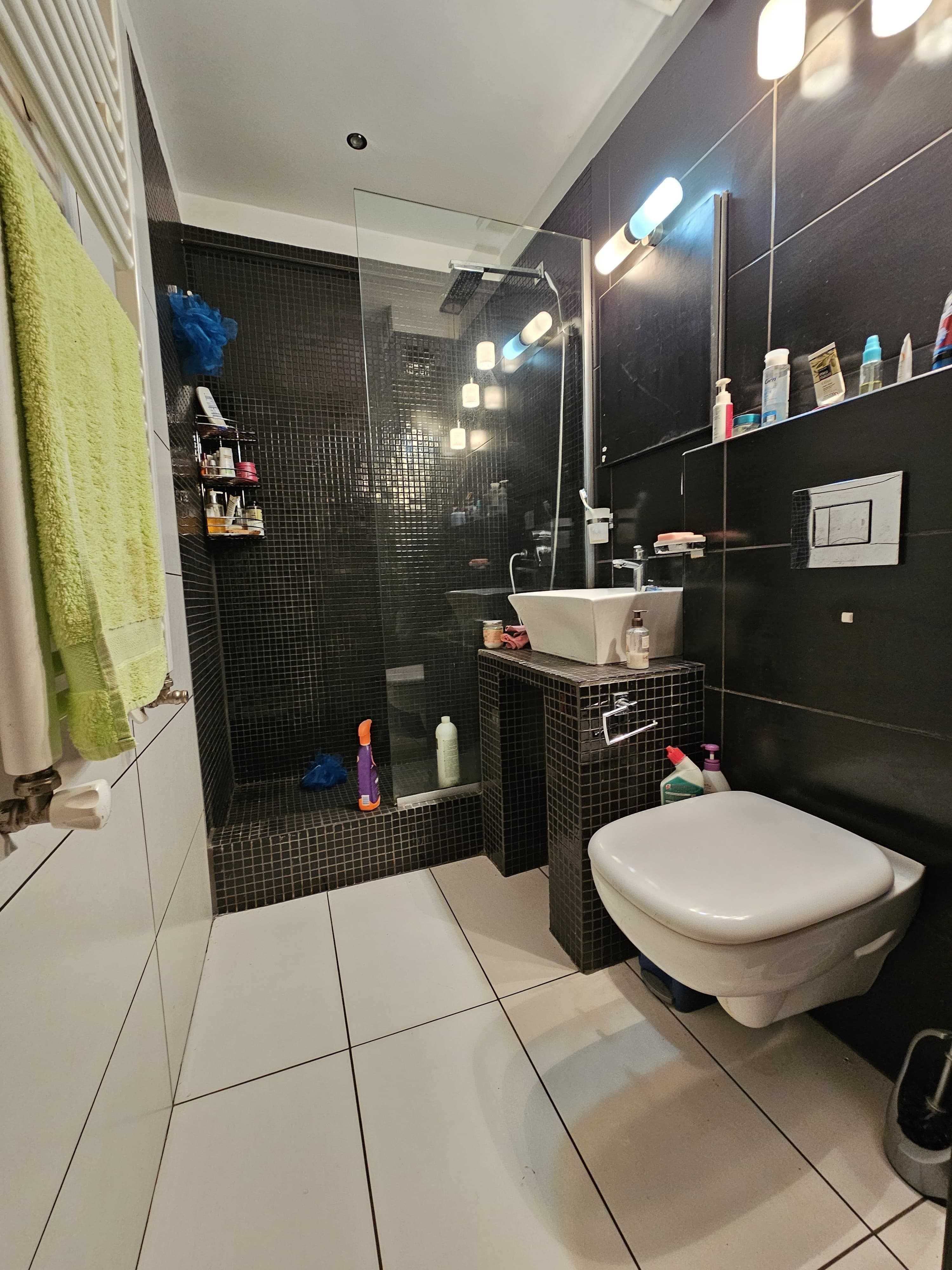 Apartament George Enescu (Amaradia, Energetic) Boxa depozitare