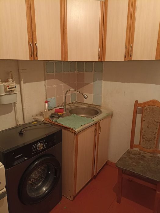 Сдаётся 2х комн квартира 7микр 8 дом