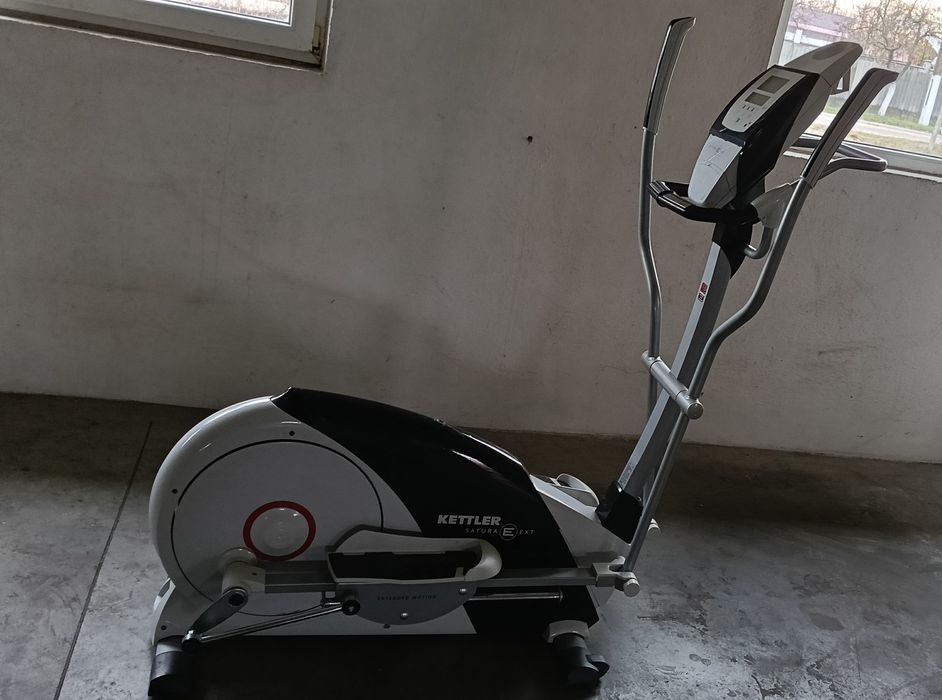 Aparat fitness Kettler Satura E EXT, puțin folosit