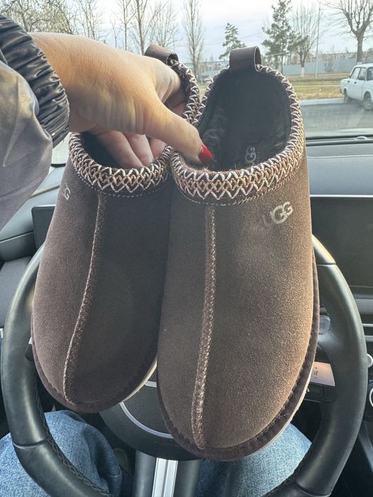 Продам новые угги , натуралка