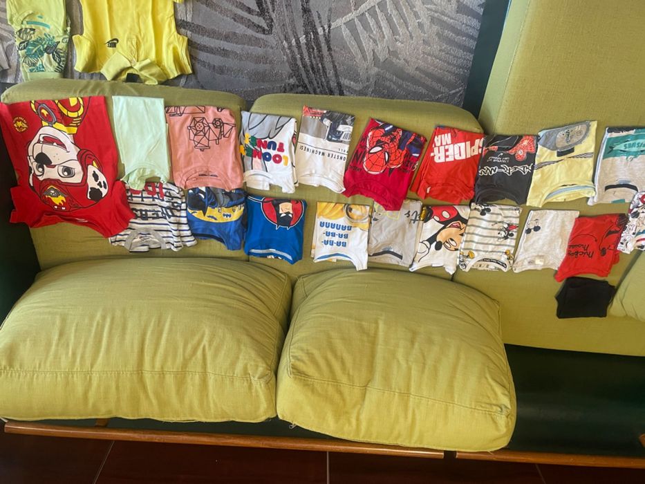 Изключително запазени детски дрехи