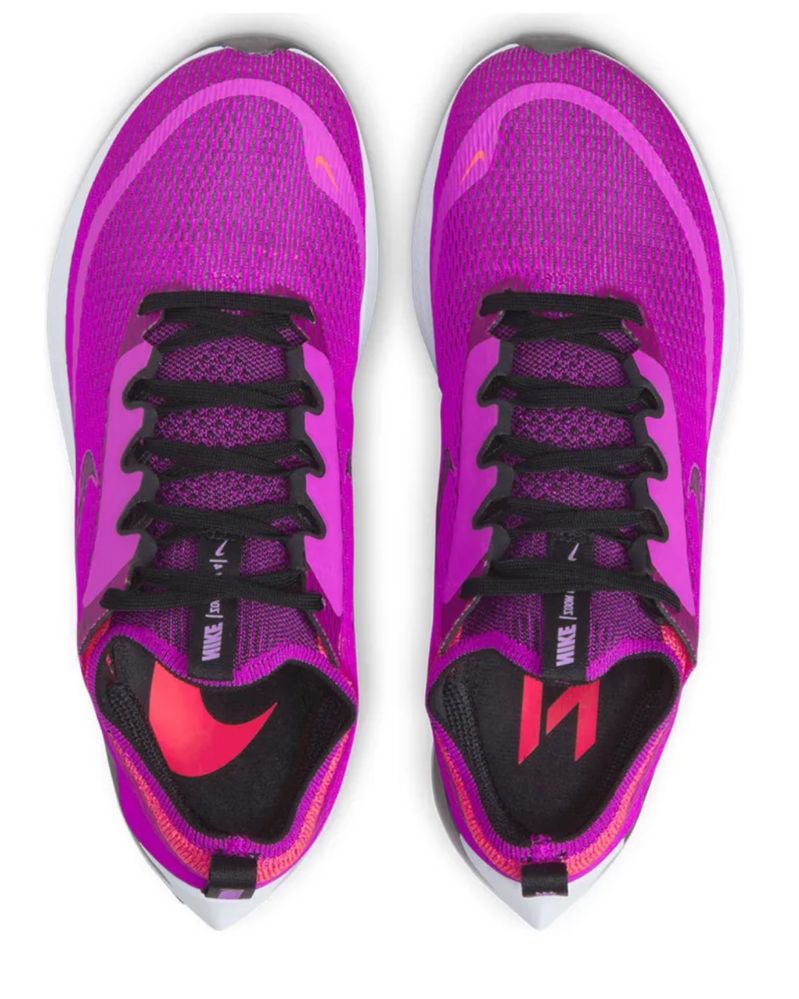 Беговые кроссовки Nike Zoom Fly 4