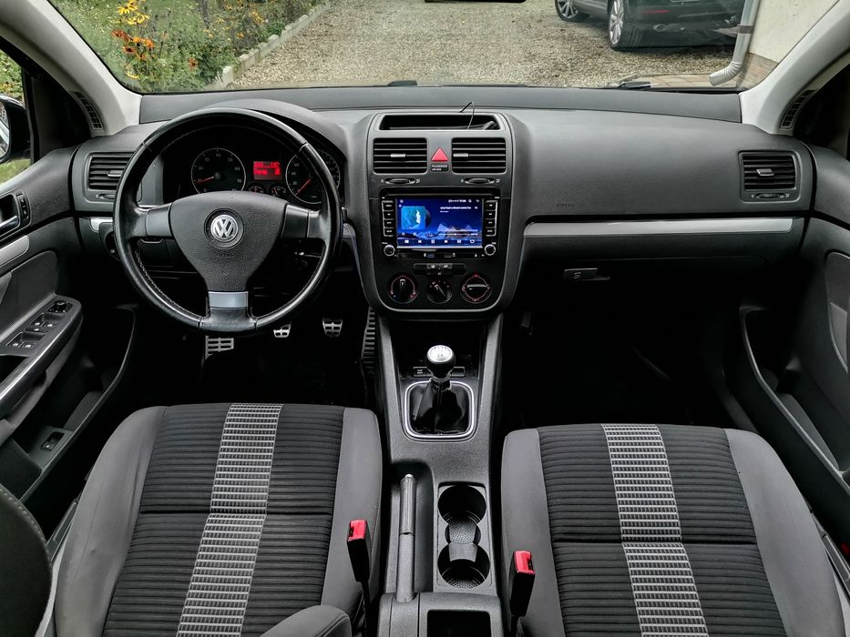 Volkswagen Golf 5 United V 1.4 benzina euro 4 an 2008 Navigație A/C