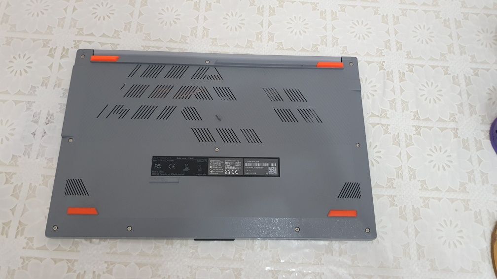 Asus Vivobook Go 15 i3