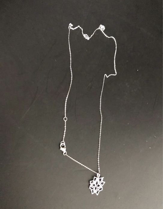 Vand pandantiv Coral aur alb 18 k - Only Lines