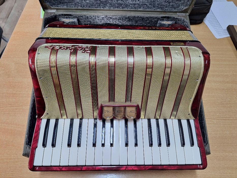Acordeon Hohner Concerto II