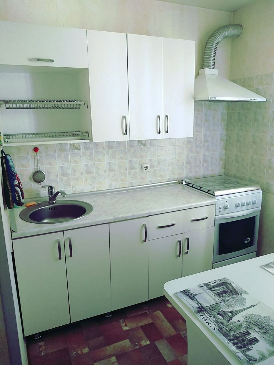 Продается 2ком квартира.Центр.ЭКО базар.Феруза