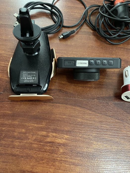 Беспроводная зарядка видеорегистратор